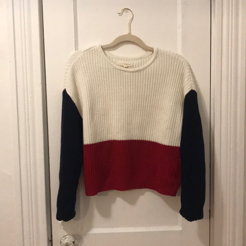 L.A hearts sweater
